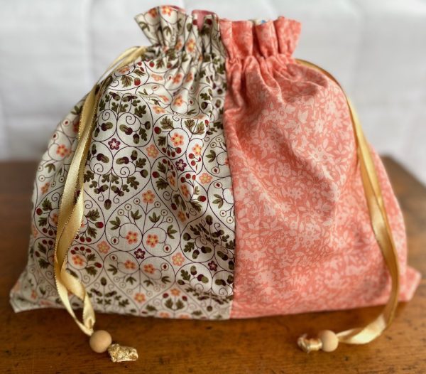 Floral dilly bag