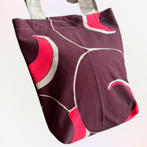 striking swirls bag